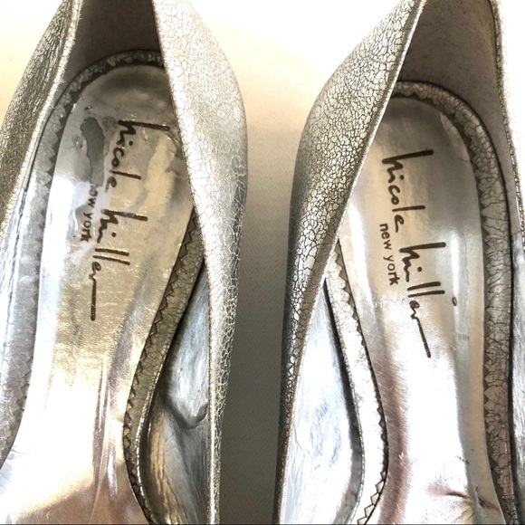 Nicole Miller silver wedge/flat dress shoes - Picture 4 of 7